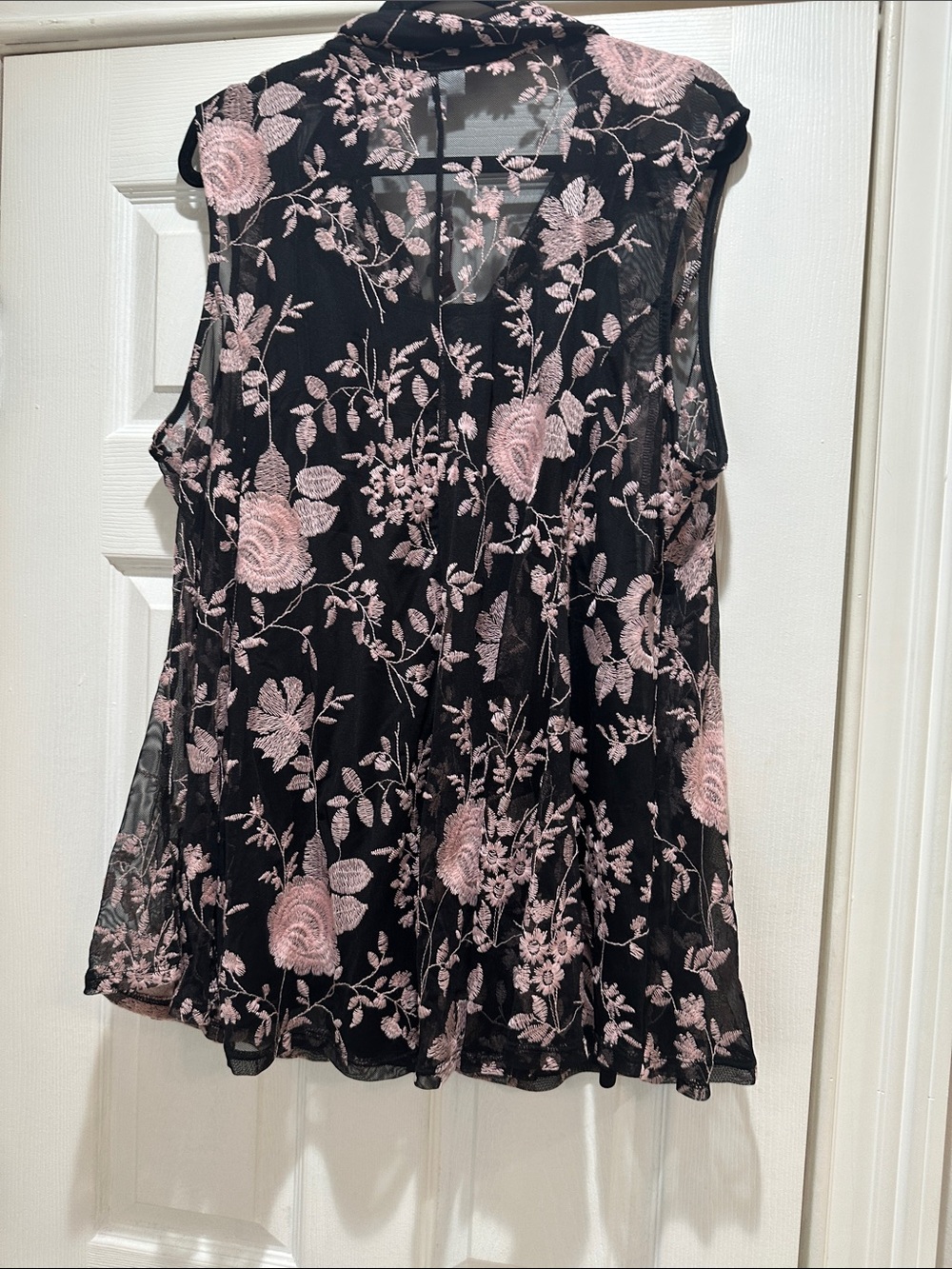 Avenue Black Sleeveless Blouse with Pink Floral Embroidery - Picture 7 of 15